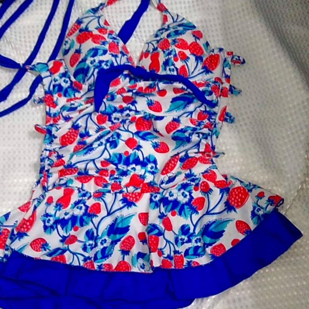 Women's bathing suit